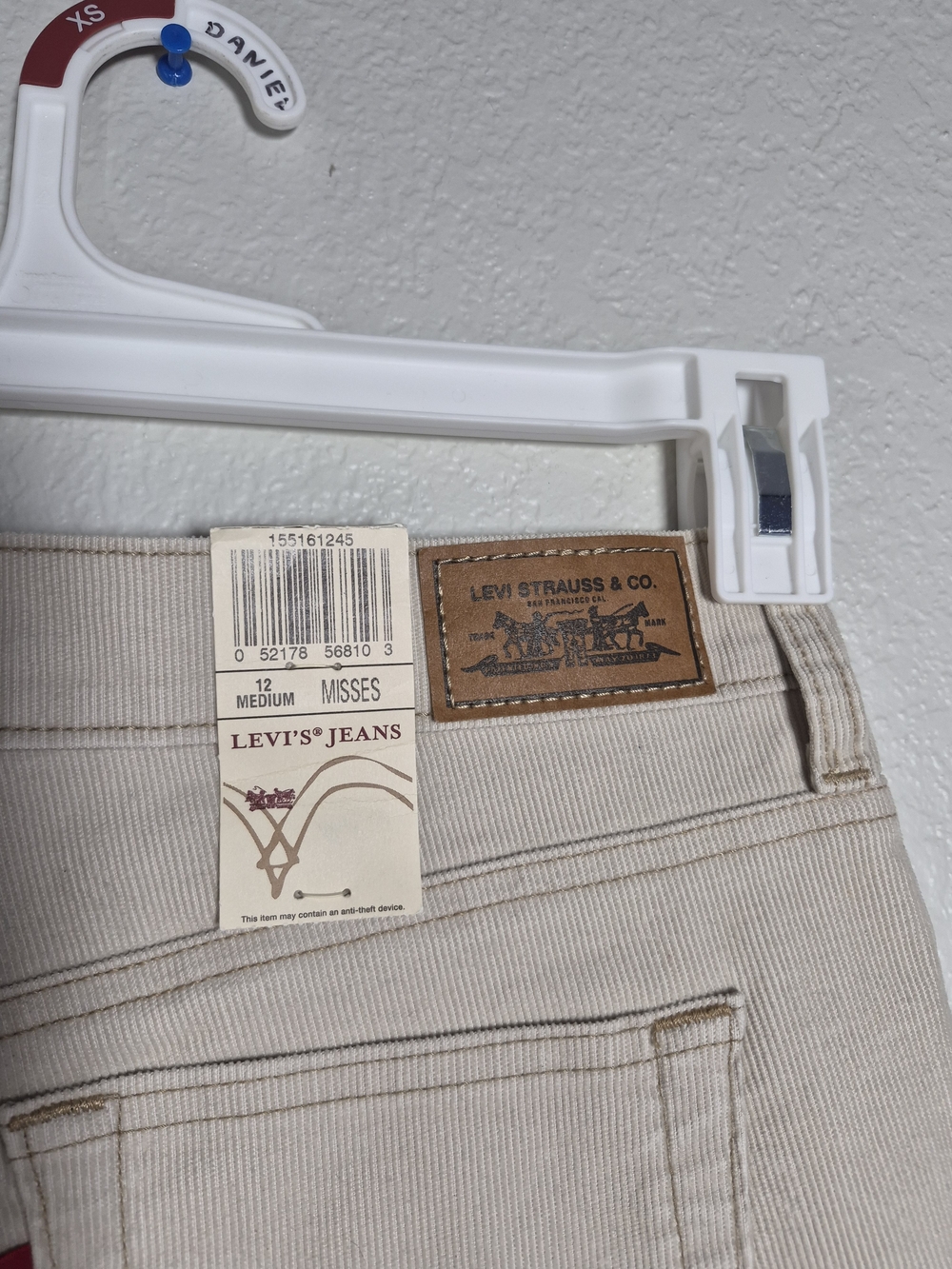 Vtg Levis 515 NWT Corduroy Bootcut 12 Medium Misses Beige Tan Deadstock USA 90s - Picture 3 of 10